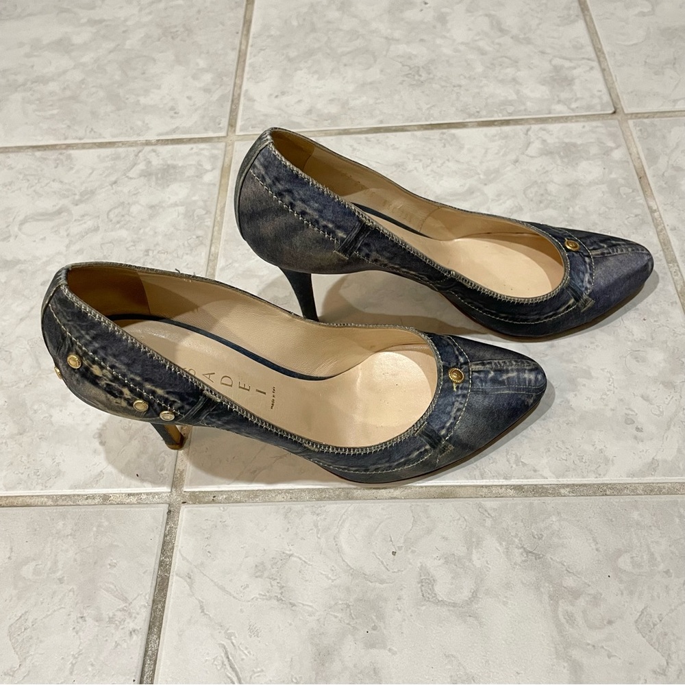 Casadei Denim Print Heels, size 9.5 - Picture 5 of 9